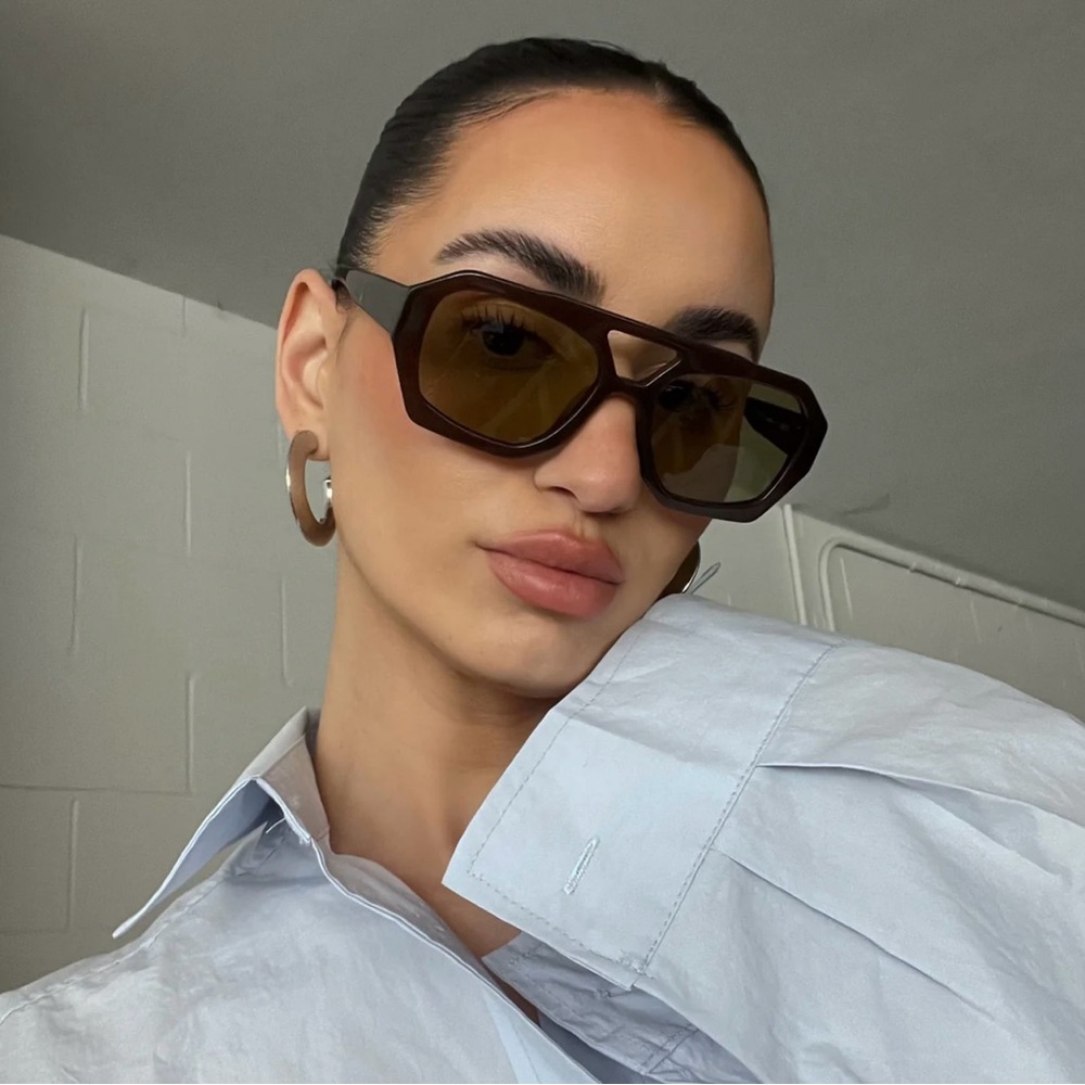 NEW VHELA Geometric Sunglasses